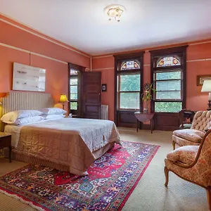 Manhattan Guest Suites Gasthof