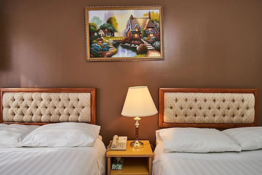 Flushing Hotel New York